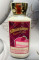 Лосьйон для тіла Bath and Body Works Полуничний торт оригінал