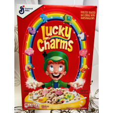 Сухий завтрак Lucky Charms вівсяні фігурки з маршмеллоу, без глютена оригінал