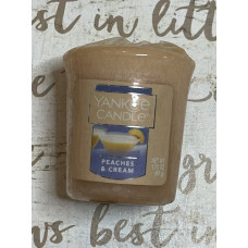 Ароматична свічка "Персик із кремом" Yankee Candle оригінал