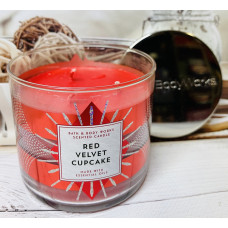 Аромасвічка велика Bath and Body Works Червоний бархат оригінал