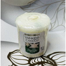 Ароматична свічка Yankee Candle Іскристий сніг оригінал
