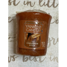 Ароматична свічка Yankee Candle "Палички кориці" оригінал